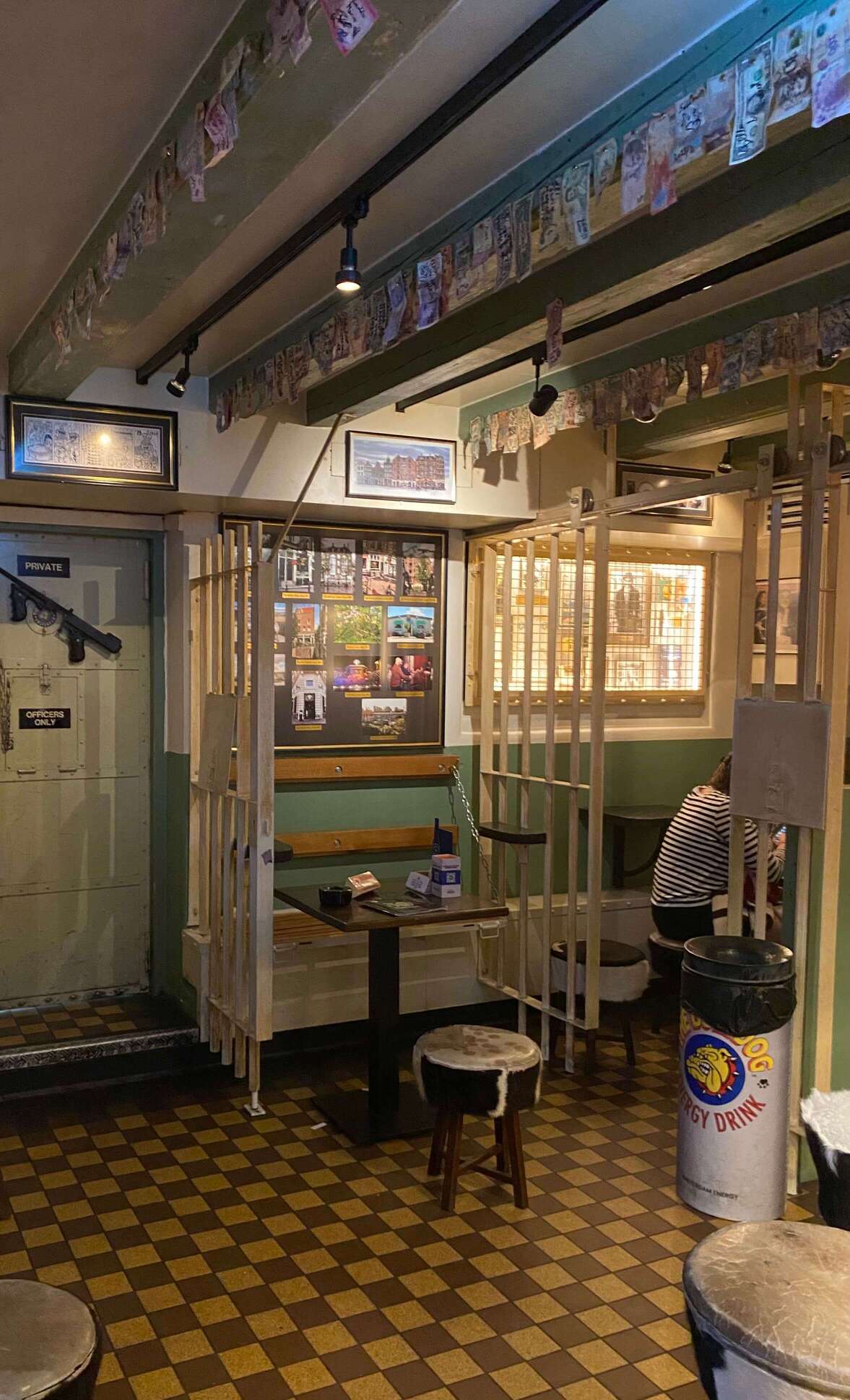 bulldog coffeeshop